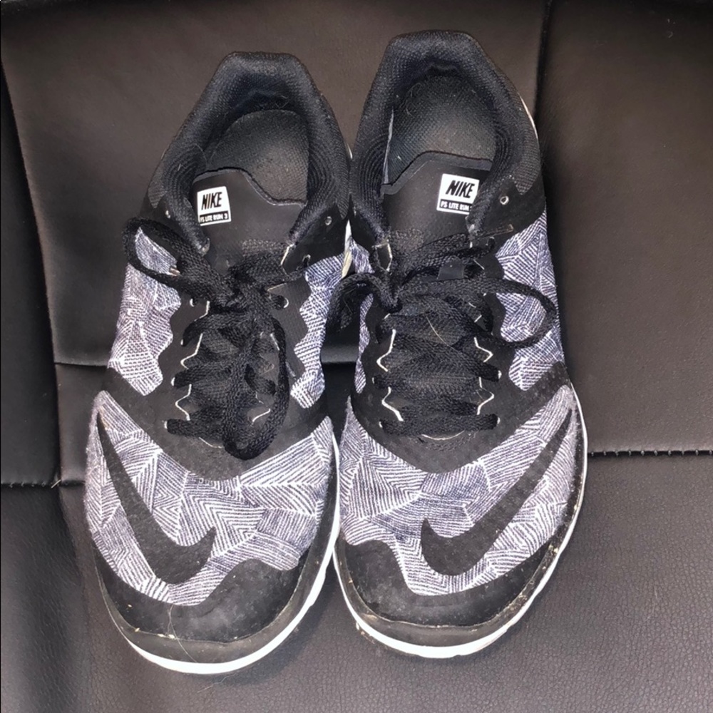 Nike FS Lite Run 3